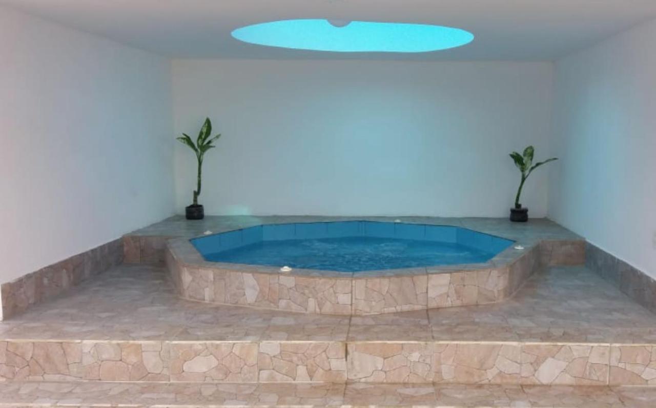 Tonsupa Beach Apartment *